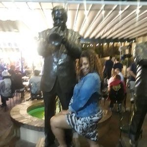 Meet your Posher, Rachelle